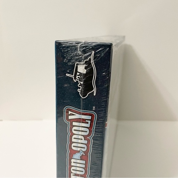 Burlington Opoly Monopoly Board Game Sealed - Picture 10 of 11